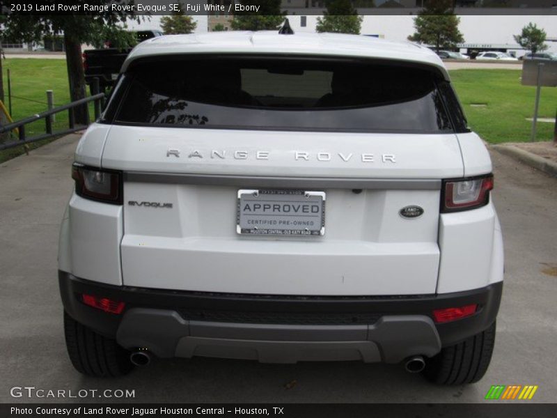 Fuji White / Ebony 2019 Land Rover Range Rover Evoque SE