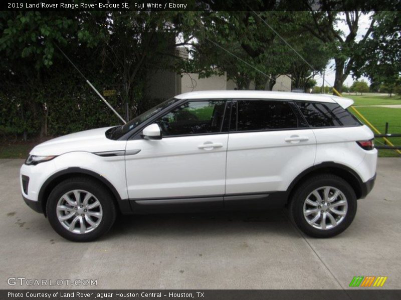 Fuji White / Ebony 2019 Land Rover Range Rover Evoque SE