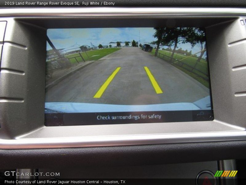 Fuji White / Ebony 2019 Land Rover Range Rover Evoque SE