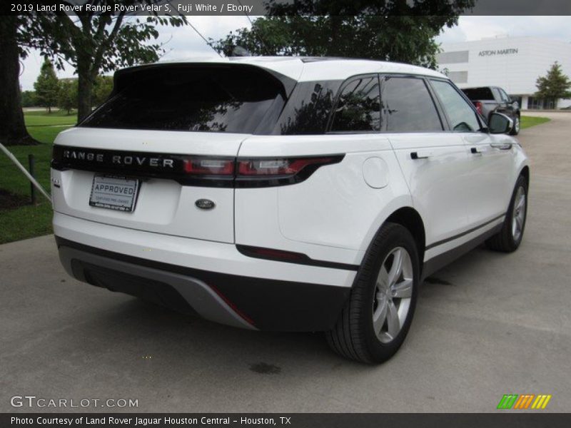 Fuji White / Ebony 2019 Land Rover Range Rover Velar S
