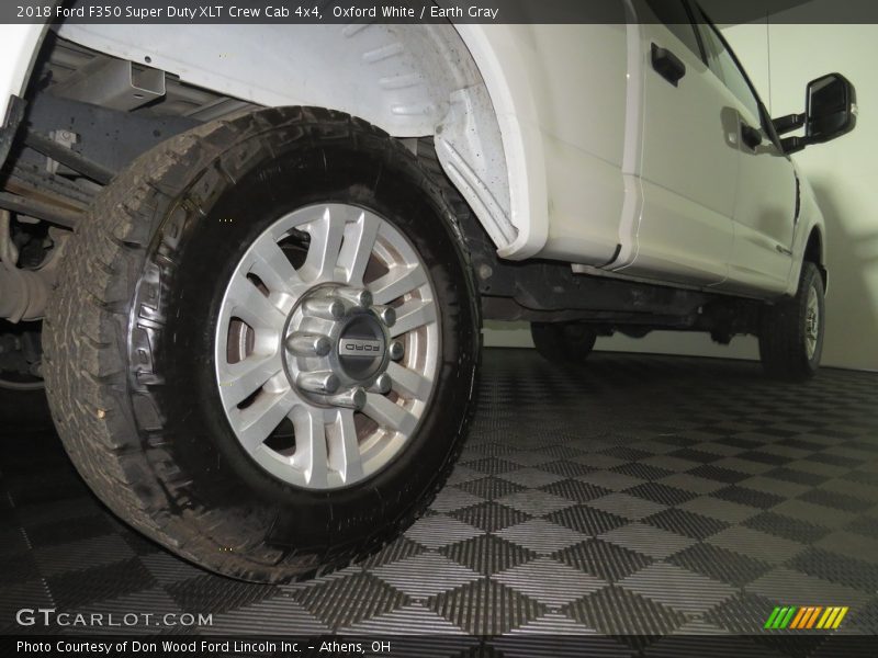 Oxford White / Earth Gray 2018 Ford F350 Super Duty XLT Crew Cab 4x4