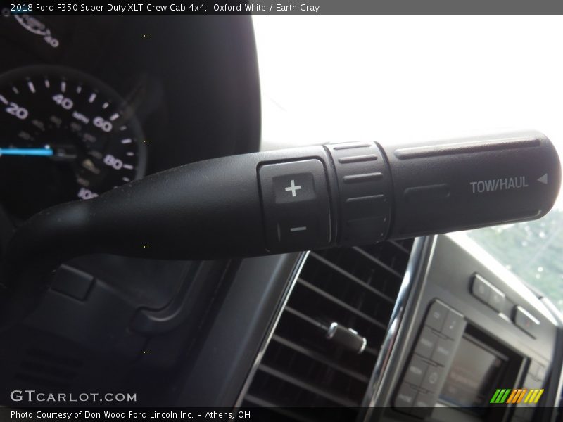 Oxford White / Earth Gray 2018 Ford F350 Super Duty XLT Crew Cab 4x4