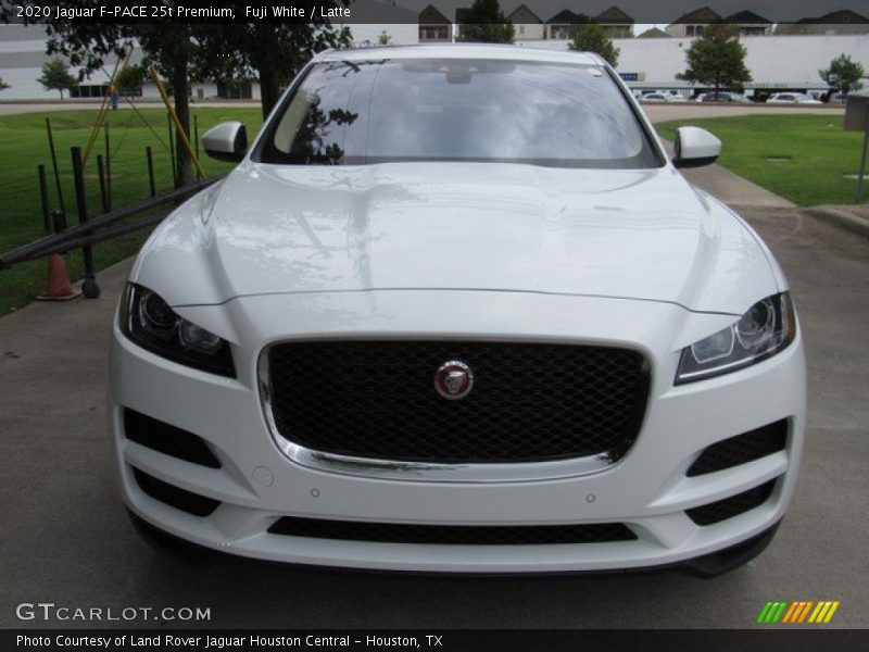 Fuji White / Latte 2020 Jaguar F-PACE 25t Premium