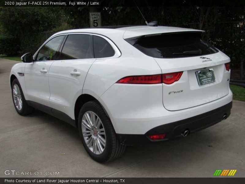 Fuji White / Latte 2020 Jaguar F-PACE 25t Premium