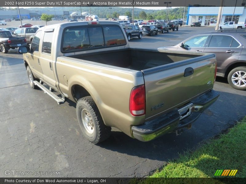Arizona Beige Metallic / Medium Flint 2002 Ford F250 Super Duty XLT SuperCab 4x4