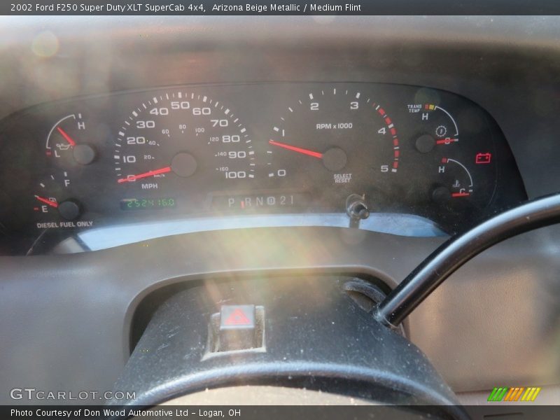 Arizona Beige Metallic / Medium Flint 2002 Ford F250 Super Duty XLT SuperCab 4x4