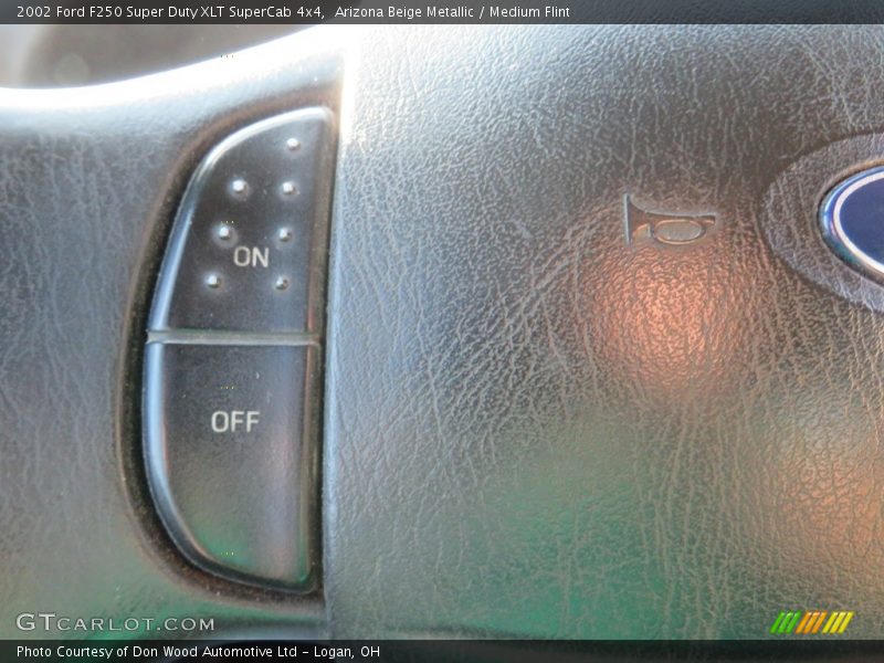 Arizona Beige Metallic / Medium Flint 2002 Ford F250 Super Duty XLT SuperCab 4x4