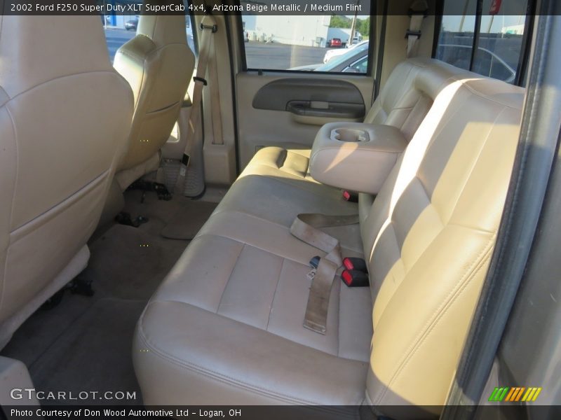 Arizona Beige Metallic / Medium Flint 2002 Ford F250 Super Duty XLT SuperCab 4x4