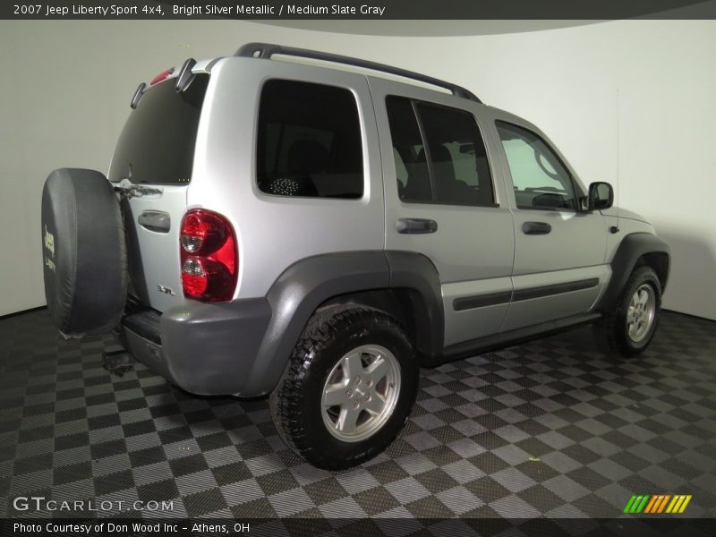 Bright Silver Metallic / Medium Slate Gray 2007 Jeep Liberty Sport 4x4