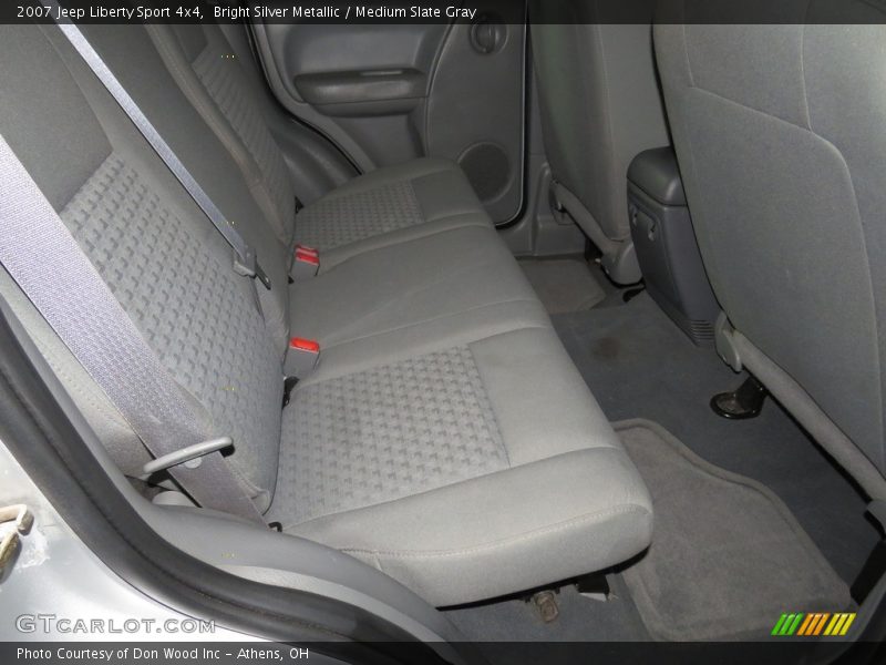 Bright Silver Metallic / Medium Slate Gray 2007 Jeep Liberty Sport 4x4
