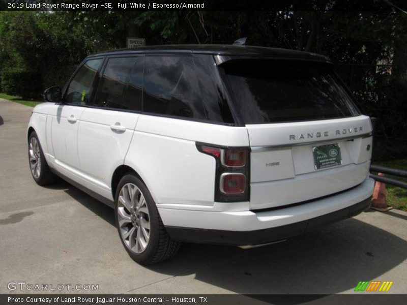 Fuji White / Espresso/Almond 2019 Land Rover Range Rover HSE