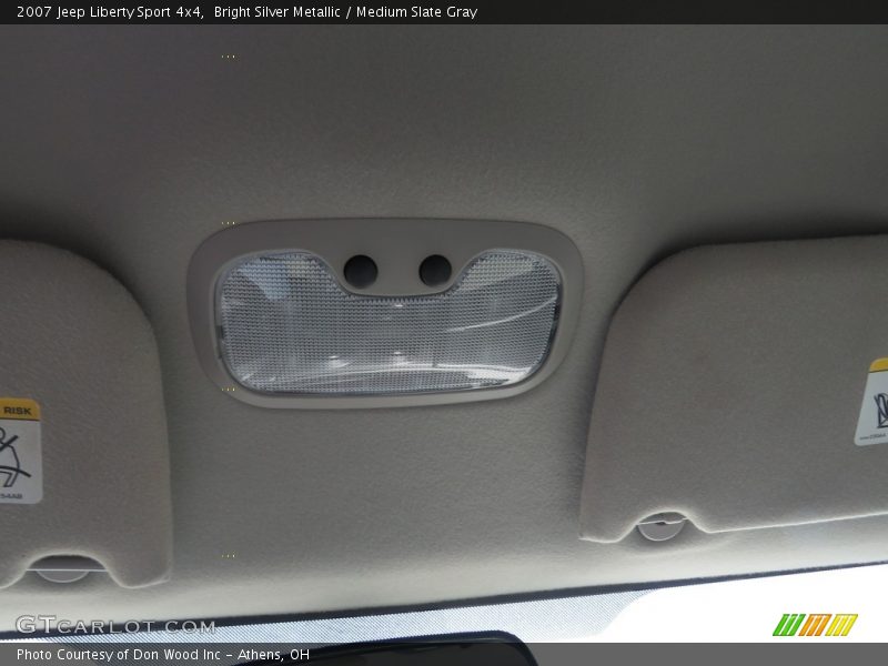 Bright Silver Metallic / Medium Slate Gray 2007 Jeep Liberty Sport 4x4