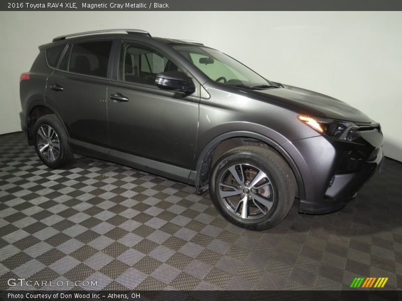 Magnetic Gray Metallic / Black 2016 Toyota RAV4 XLE
