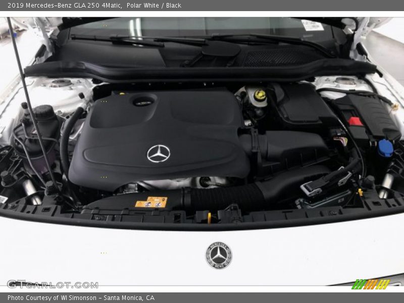 Polar White / Black 2019 Mercedes-Benz GLA 250 4Matic
