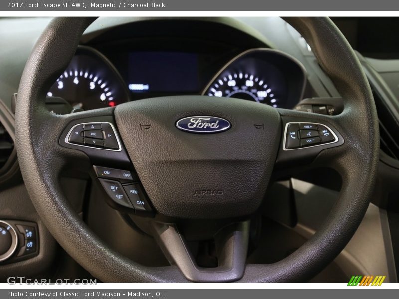 Magnetic / Charcoal Black 2017 Ford Escape SE 4WD