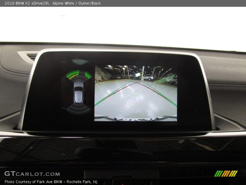 Alpine White / Oyster/Black 2019 BMW X2 xDrive28i