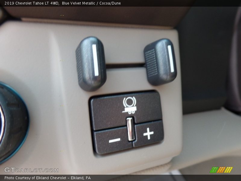 Blue Velvet Metallic / Cocoa/Dune 2019 Chevrolet Tahoe LT 4WD