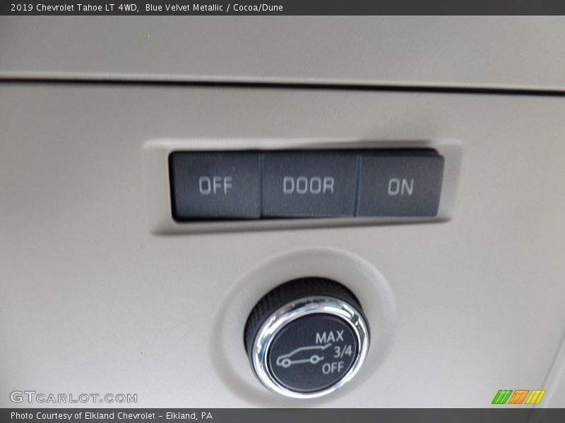Blue Velvet Metallic / Cocoa/Dune 2019 Chevrolet Tahoe LT 4WD