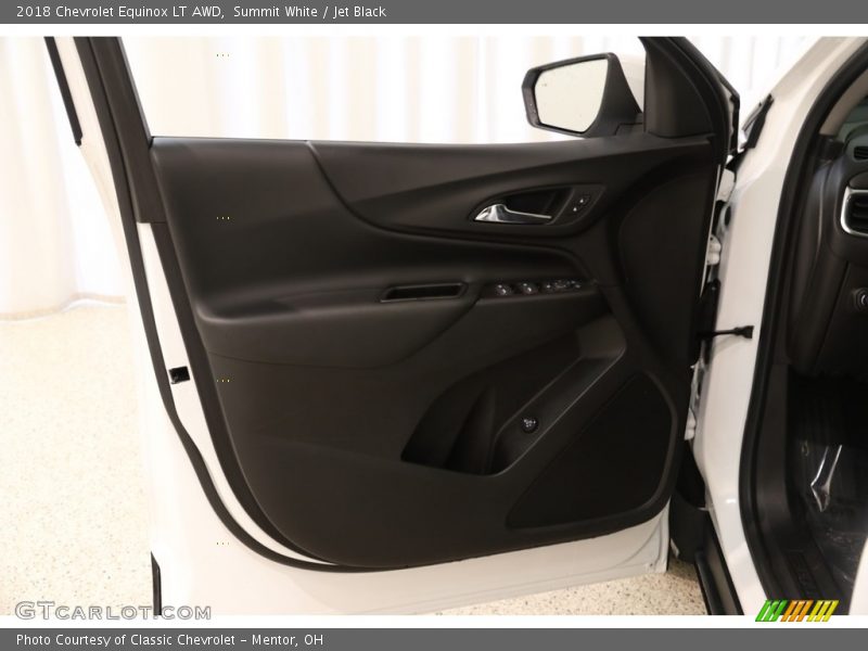 Summit White / Jet Black 2018 Chevrolet Equinox LT AWD