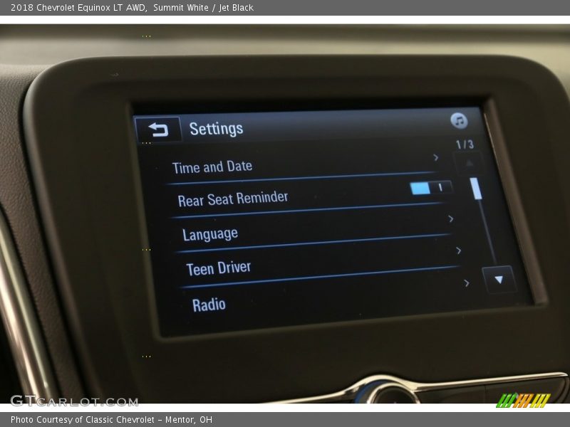 Summit White / Jet Black 2018 Chevrolet Equinox LT AWD