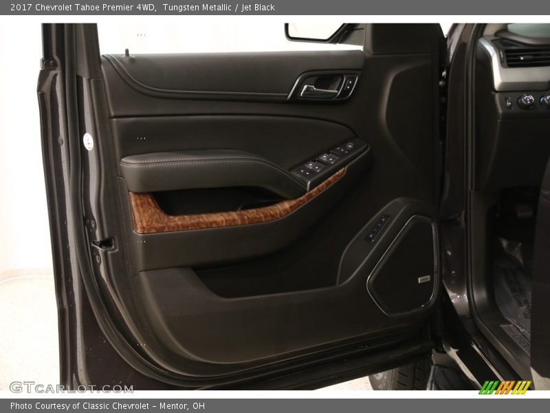 Tungsten Metallic / Jet Black 2017 Chevrolet Tahoe Premier 4WD