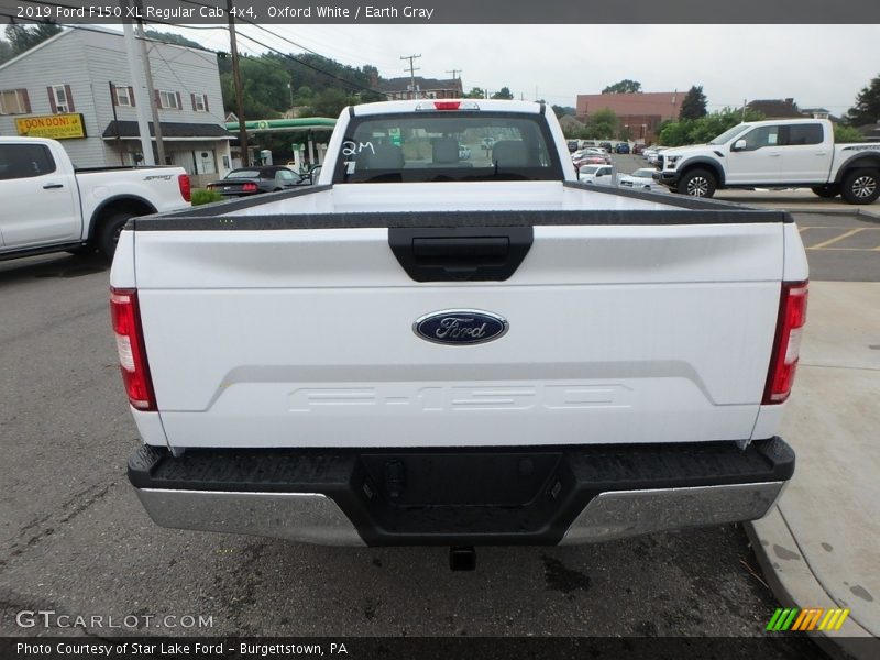 Oxford White / Earth Gray 2019 Ford F150 XL Regular Cab 4x4