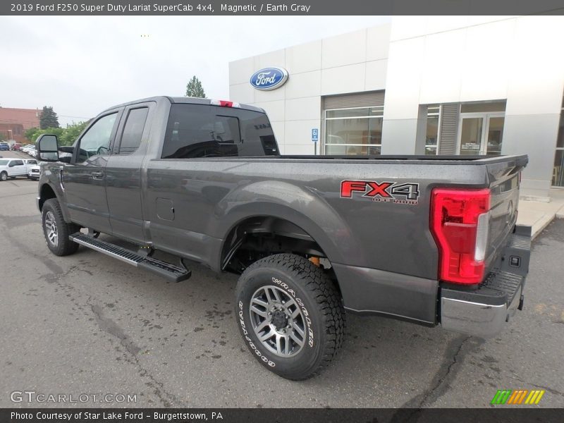 Magnetic / Earth Gray 2019 Ford F250 Super Duty Lariat SuperCab 4x4