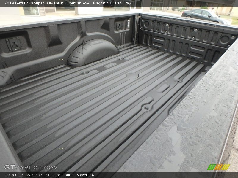 Magnetic / Earth Gray 2019 Ford F250 Super Duty Lariat SuperCab 4x4