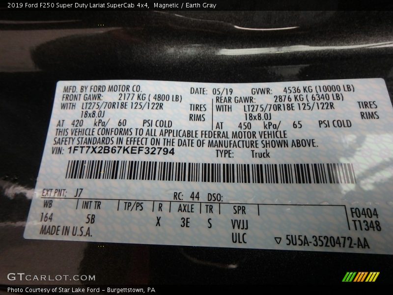 Magnetic / Earth Gray 2019 Ford F250 Super Duty Lariat SuperCab 4x4