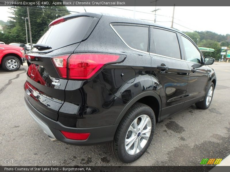 Agate Black / Chromite Gray/Charcoal Black 2019 Ford Escape SE 4WD