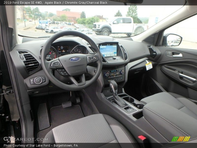 Agate Black / Chromite Gray/Charcoal Black 2019 Ford Escape SE 4WD