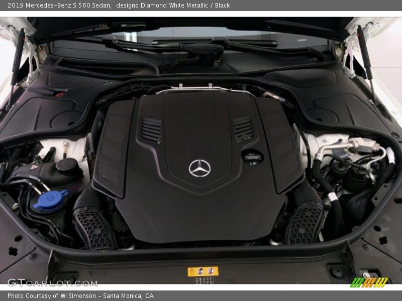 designo Diamond White Metallic / Black 2019 Mercedes-Benz S 560 Sedan