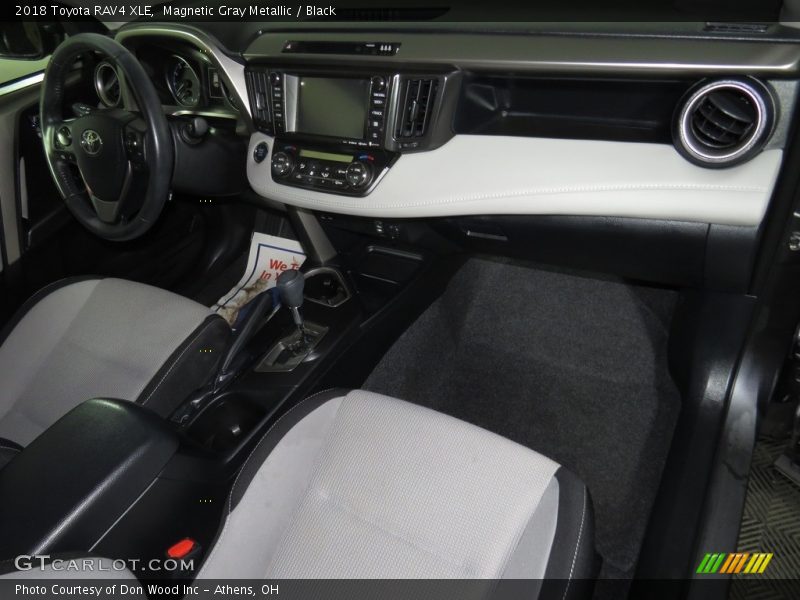 Magnetic Gray Metallic / Black 2018 Toyota RAV4 XLE