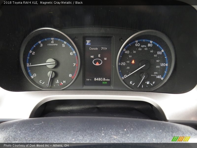 Magnetic Gray Metallic / Black 2018 Toyota RAV4 XLE