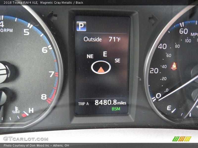 Magnetic Gray Metallic / Black 2018 Toyota RAV4 XLE