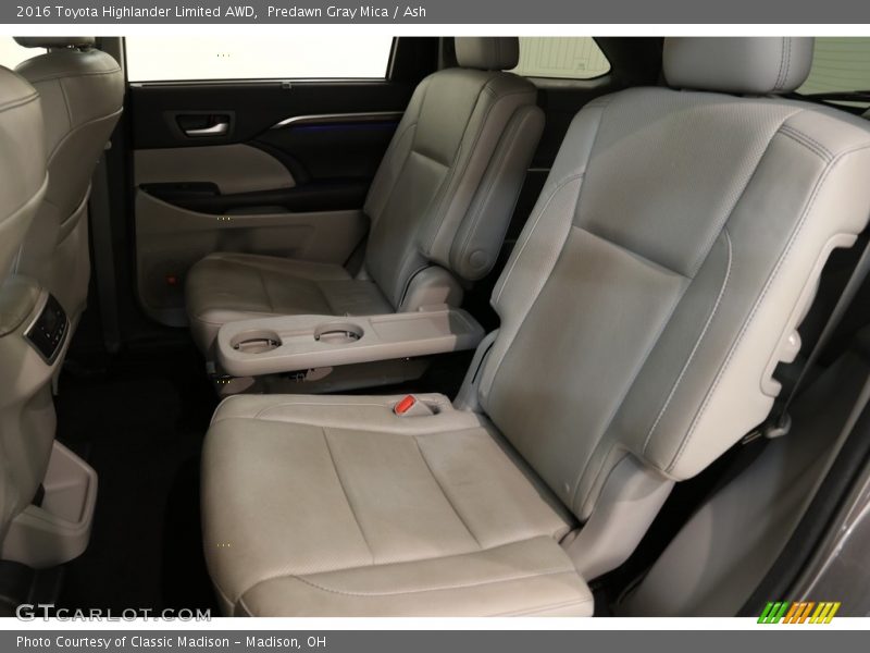 Predawn Gray Mica / Ash 2016 Toyota Highlander Limited AWD