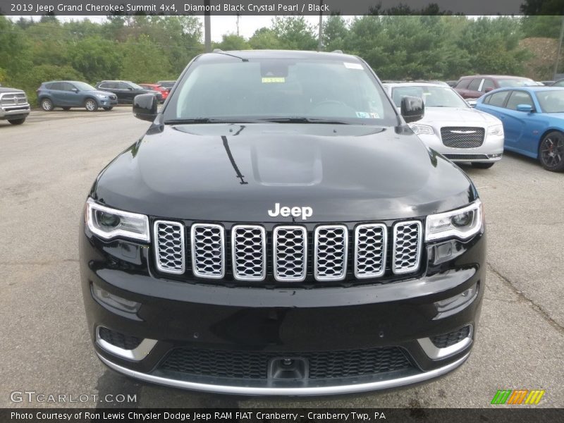 Diamond Black Crystal Pearl / Black 2019 Jeep Grand Cherokee Summit 4x4