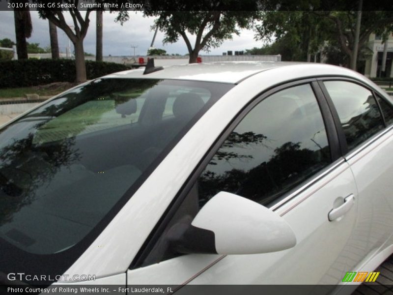Summit White / Ebony 2010 Pontiac G6 Sedan
