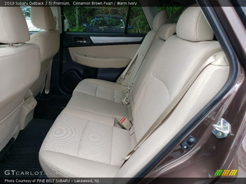 Cinnamon Brown Pearl / Warm Ivory 2019 Subaru Outback 2.5i Premium