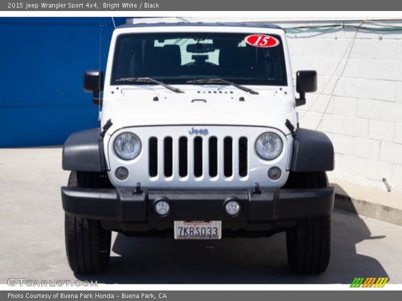Bright White / Black 2015 Jeep Wrangler Sport 4x4