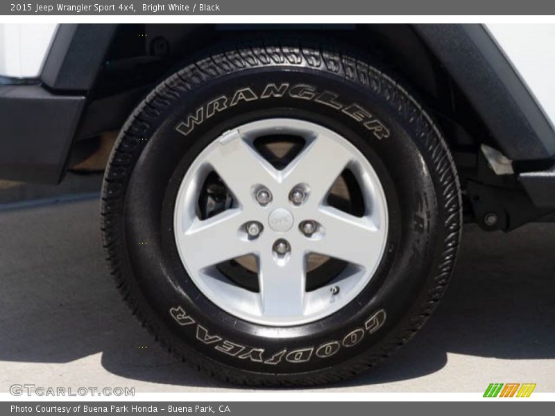 Bright White / Black 2015 Jeep Wrangler Sport 4x4