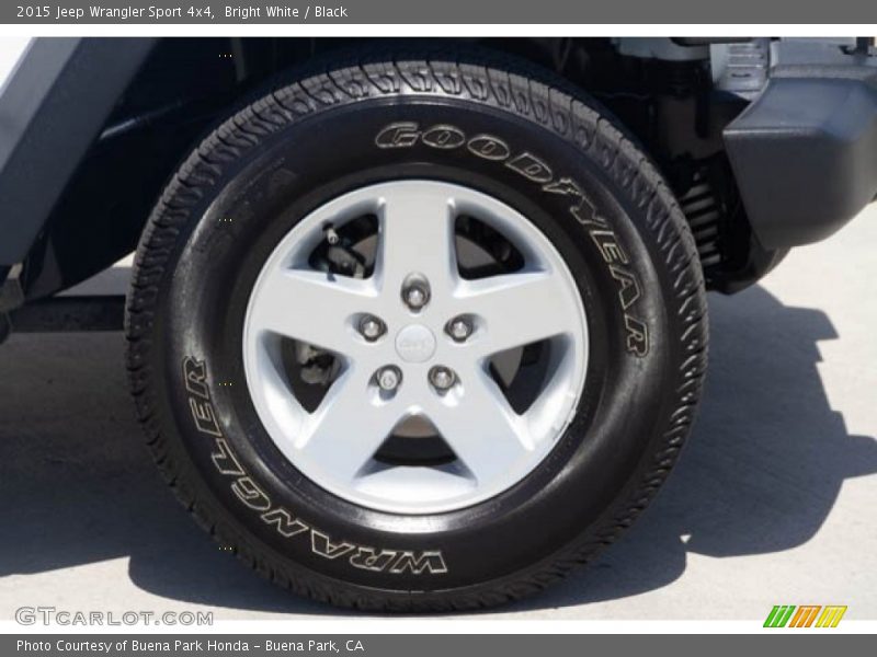 Bright White / Black 2015 Jeep Wrangler Sport 4x4