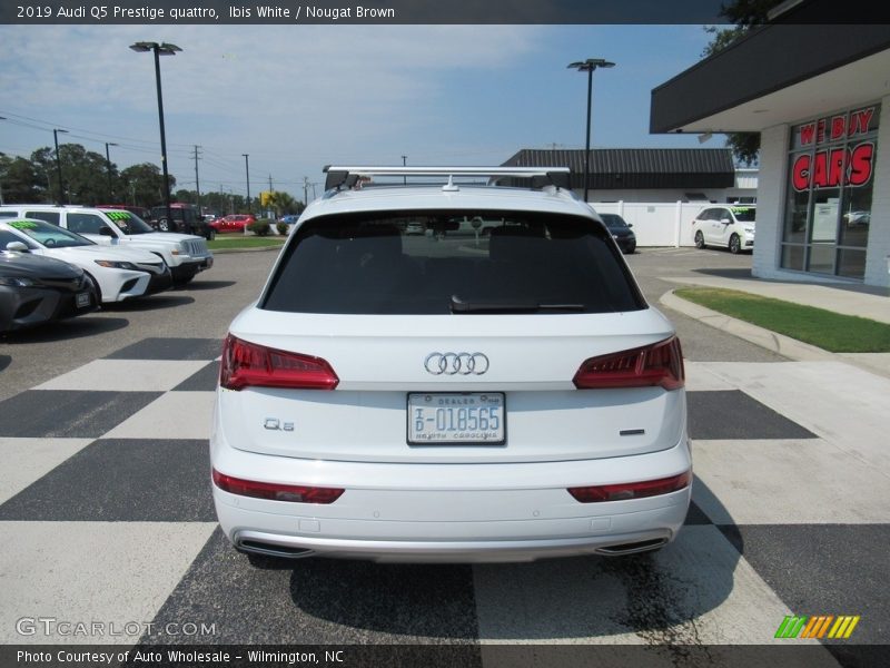 Ibis White / Nougat Brown 2019 Audi Q5 Prestige quattro
