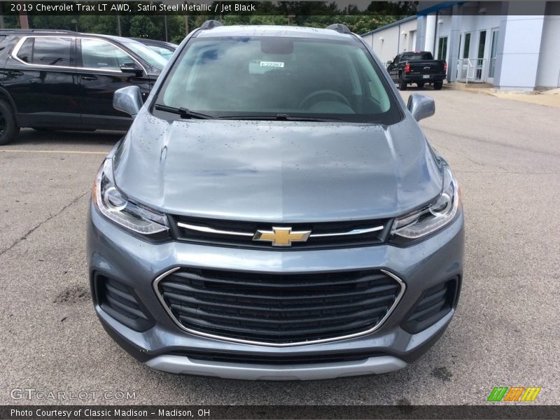 Satin Steel Metallic / Jet Black 2019 Chevrolet Trax LT AWD