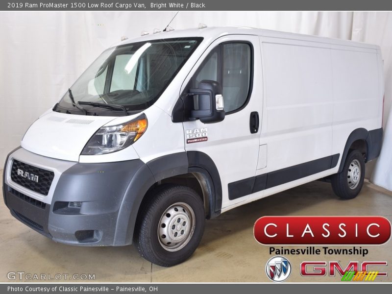 Bright White / Black 2019 Ram ProMaster 1500 Low Roof Cargo Van