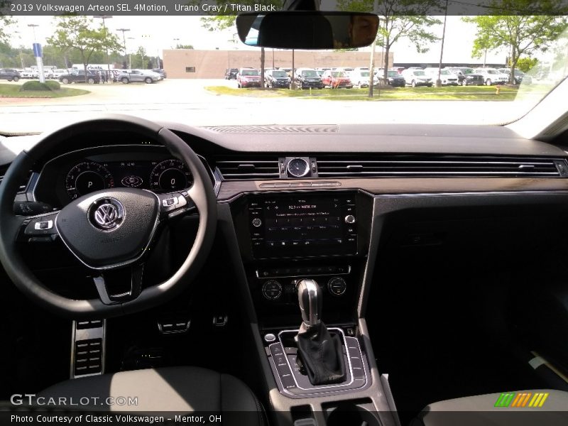 Urano Gray / Titan Black 2019 Volkswagen Arteon SEL 4Motion