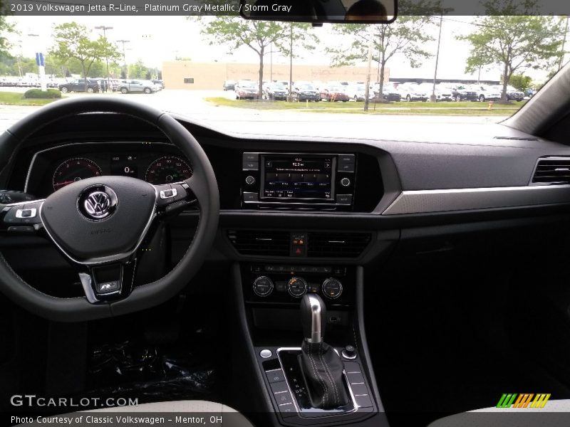 Platinum Gray Metallic / Storm Gray 2019 Volkswagen Jetta R-Line