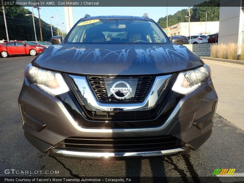 Gun Metallic / Charcoal 2017 Nissan Rogue SV AWD