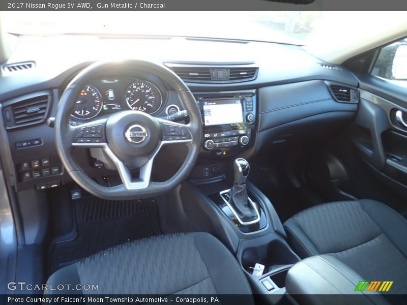 Gun Metallic / Charcoal 2017 Nissan Rogue SV AWD