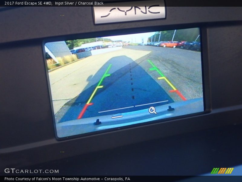 Ingot Silver / Charcoal Black 2017 Ford Escape SE 4WD